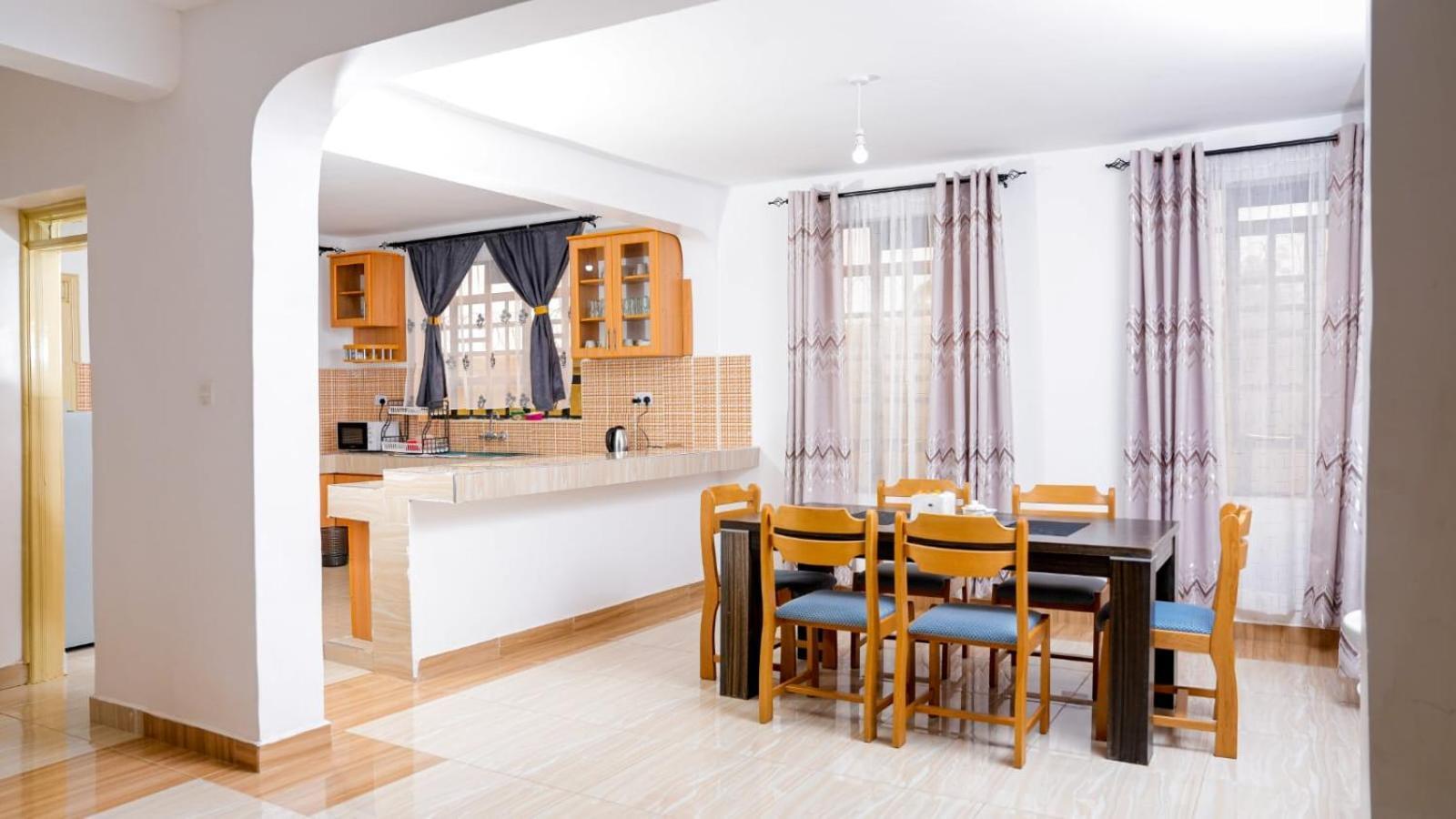 Lake Breeze Apartments Naivasha Bagian luar foto