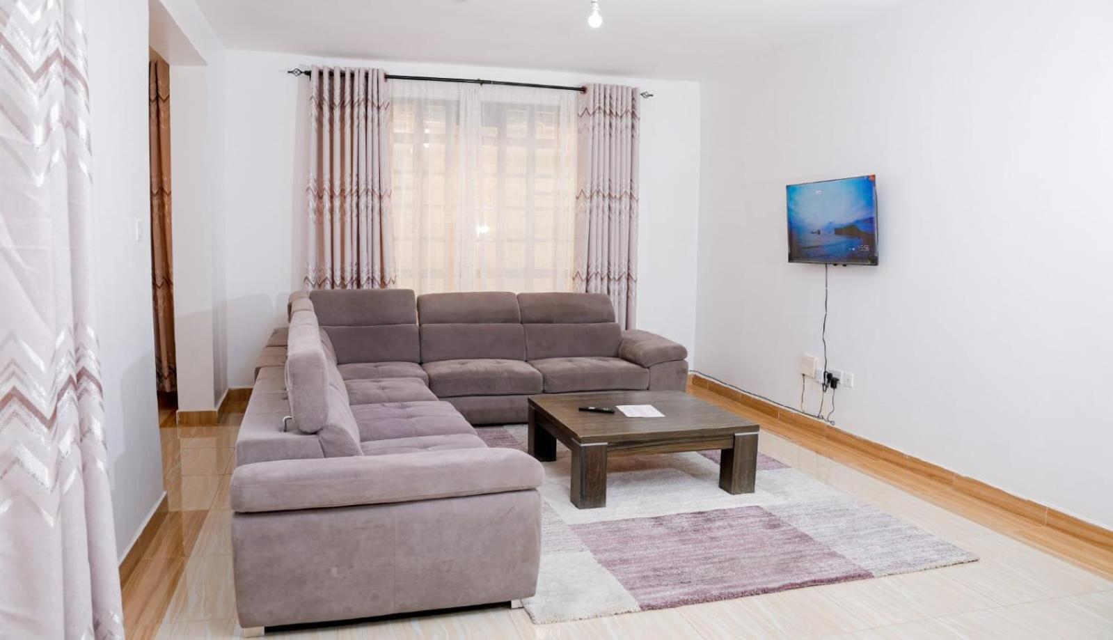 Lake Breeze Apartments Naivasha Bagian luar foto